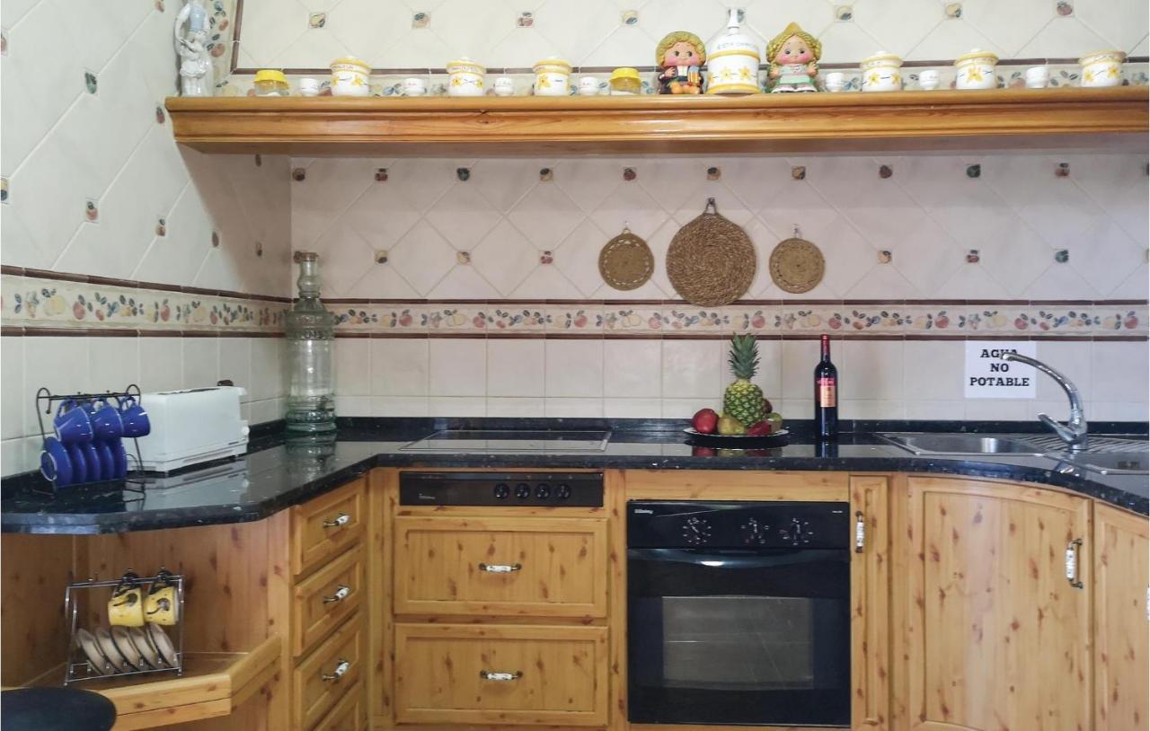 Pet Friendly Home In Olvera With Kitchen Extérieur photo