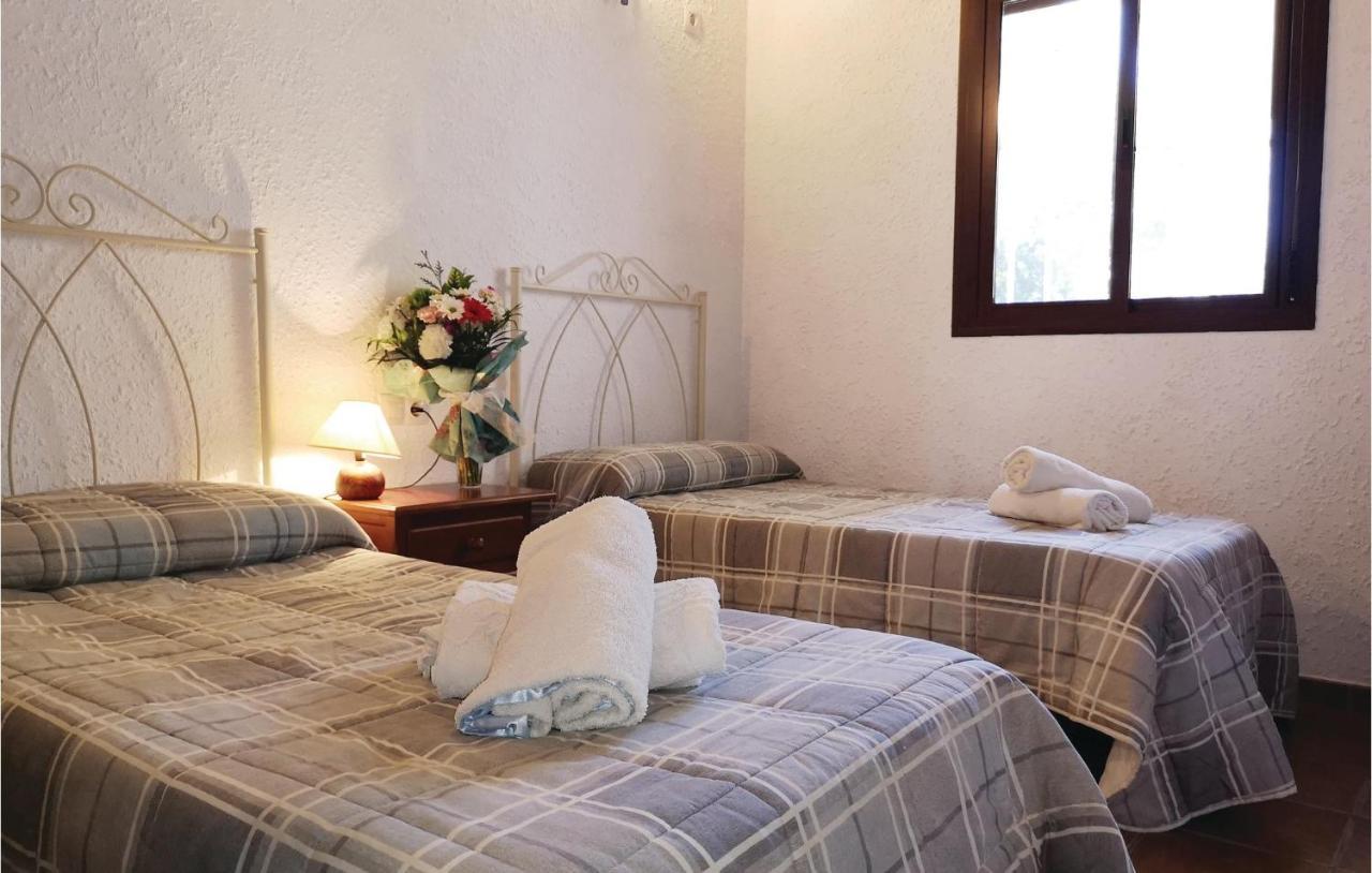 Pet Friendly Home In Olvera With Kitchen Extérieur photo