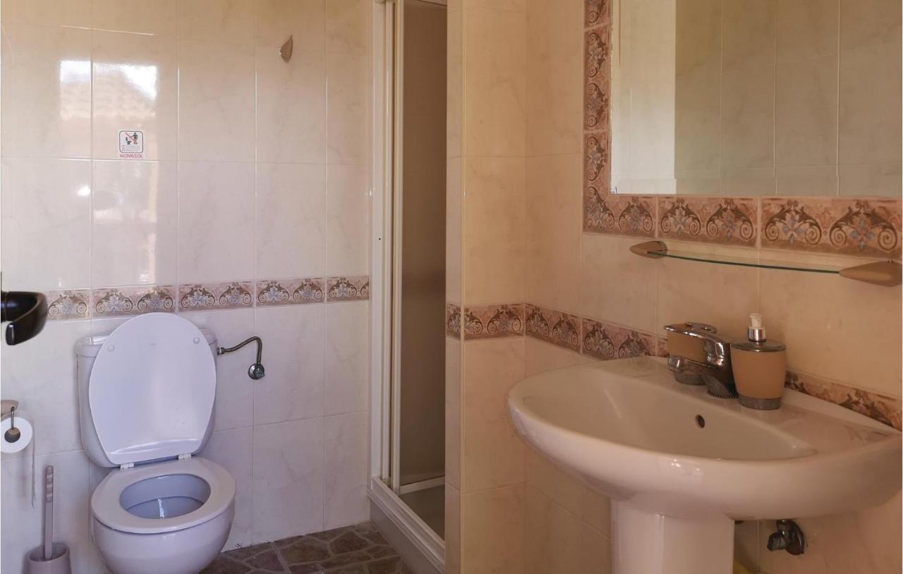 Pet Friendly Home In Olvera With Kitchen Extérieur photo